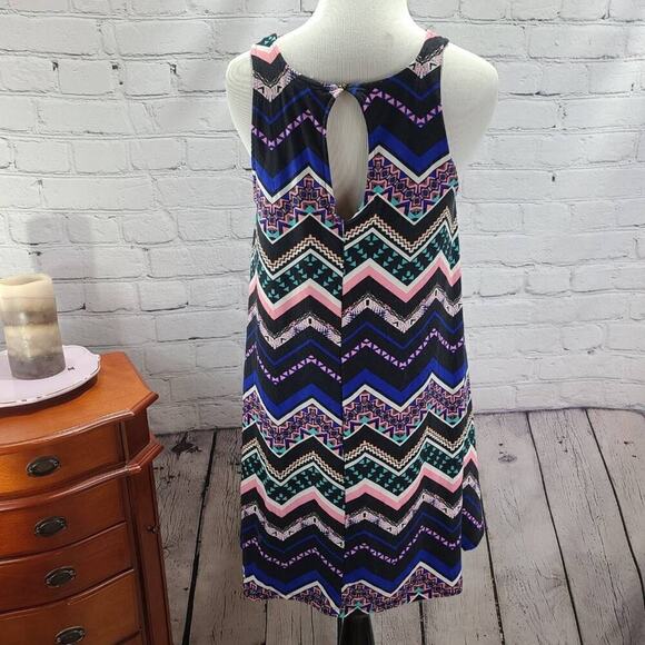 planet gold multi colored zigzag tank top - Picture 6 of 10
